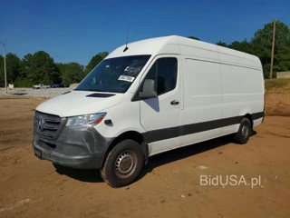 MERCEDES-BENZ SPRINTER 2500
