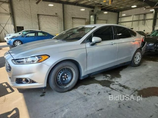 FORD FUSION S