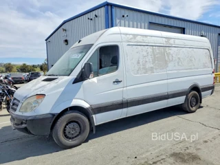 MERCEDES-BENZ SPRINTER 2500