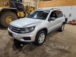 VOLKSWAGEN TIGUAN S