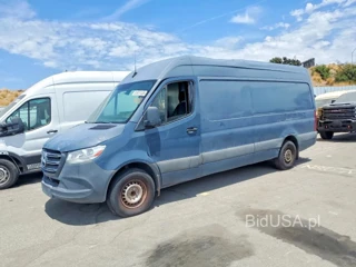 MERCEDES-BENZ SPRINTER 2500/3500