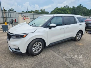 KIA CARNIVAL LX