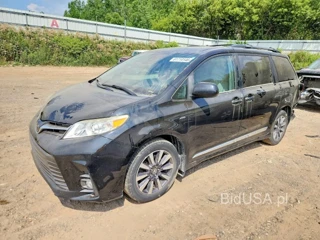 TOYOTA SIENNA XLE PREMIUM 7-PASSENGER