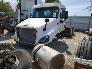 FREIGHTLINER CASCADIA 125