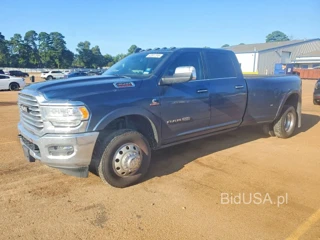 RAM 3500 LONGHORN