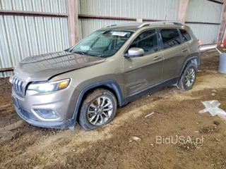 JEEP CHEROKEE LATITUDE PLUS