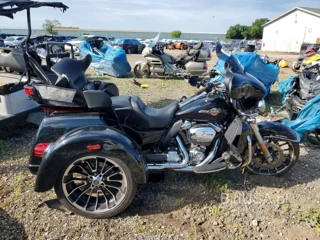 HARLEY-DAVIDSON FLHTCUTG
