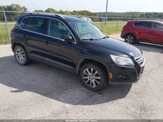 VOLKSWAGEN VOLKSWAGEN TIGUAN SE