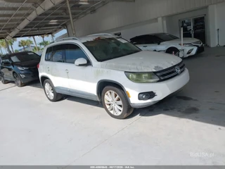 VOLKSWAGEN VOLKSWAGEN TIGUAN SE