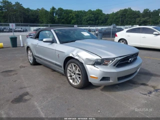 FORD FORD MUSTANG V6 PREMIUM