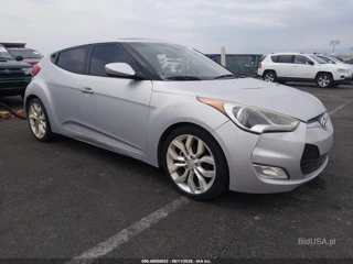 HYUNDAI HYUNDAI VELOSTER BASE W/BLACK
