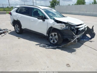 TOYOTA TOYOTA RAV4 HYBRID LE