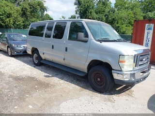 FORD FORD E-350 SUPER DUTY XL/XLT
