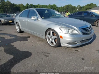 MERCEDES-BENZ MERCEDES-BENZ S 550