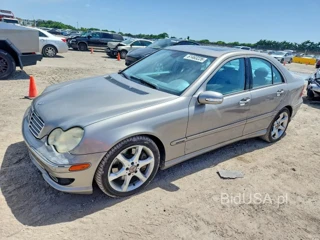 MERCEDES-BENZ C 230