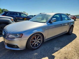 AUDI A4 PREMIUM PLUS