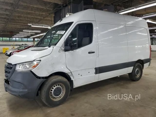 MERCEDES-BENZ SPRINTER 2500