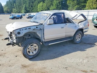 TOYOTA 4RUNNER SR5