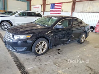 FORD TAURUS SE