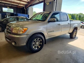 TOYOTA TUNDRA DOUBLE CAB SR5