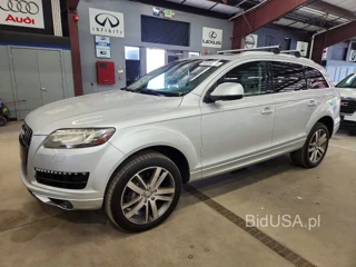 AUDI Q7 PREMIUM PLUS