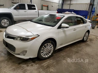TOYOTA AVALON HYBRID LIMITED