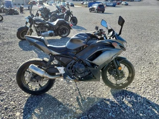 KAWASAKI EX650 R