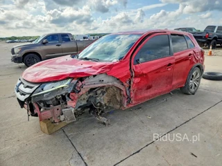 MITSUBISHI OUTLANDER SPORT ES