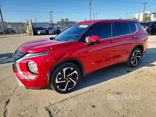 MITSUBISHI OUTLANDER SE