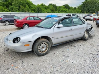 FORD TAURUS SE