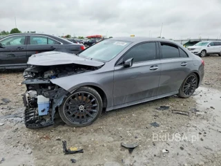 MERCEDES-BENZ A 220 4MATIC