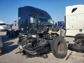 FREIGHTLINER CASCADIA 125
