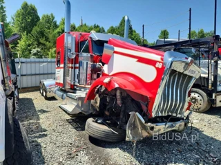 KENWORTH W900