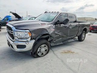 RAM 2500 TRADESMAN