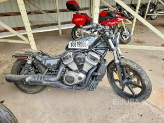 HARLEY-DAVIDSON RH975