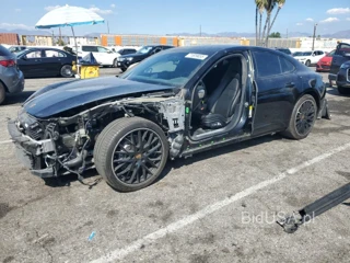 PORSCHE PANAMERA BASE