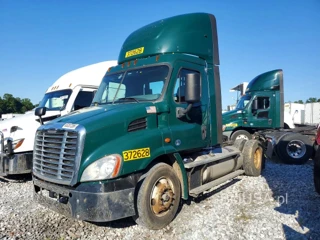 FREIGHTLINER CASCADIA 113