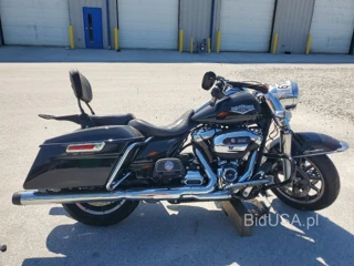 HARLEY-DAVIDSON FLHR ROAD KING