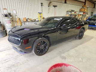 DODGE CHALLENGER SXT