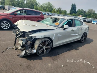 VOLVO S60 T5 INSCRIPTION