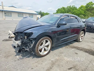 AUDI Q8 PREMIUM