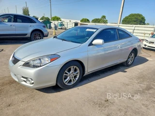 TOYOTA CAMRY SOLARA SE