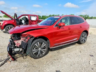 VOLVO XC60 B5 INSCRIPTION