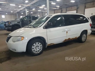 CHRYSLER TOWN & COUNTRY LX