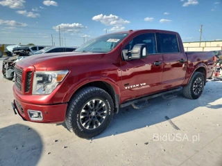 NISSAN TITAN PRO-4X