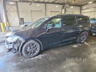 CHRYSLER PACIFICA LIMITED
