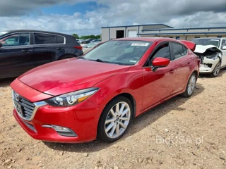 MAZDA 3 TOURING