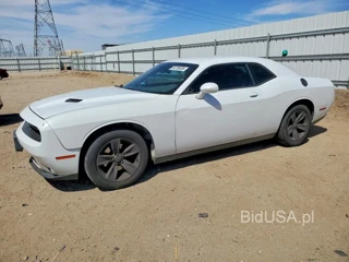 DODGE CHALLENGER SXT