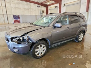 MITSUBISHI OUTLANDER ES