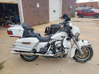HARLEY-DAVIDSON FLHTCUI